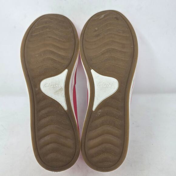 Clarks Coral Canvas Slip-On Shoes Womens Comfort Cushioned Size 8 - Picture 7 of 8
